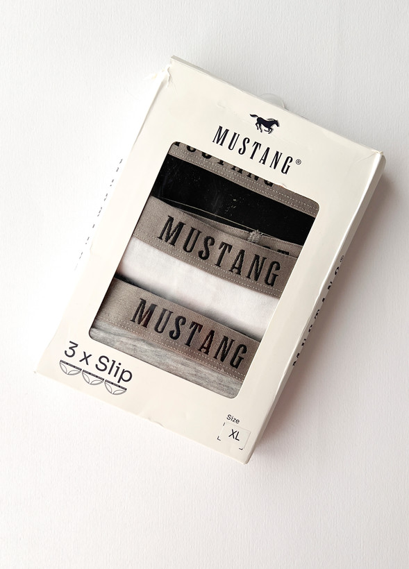 شورت زنانه برندMUSTANG اورجینال وارداتی
