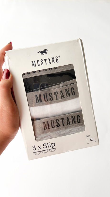 شورت زنانه برندMUSTANG اورجینال وارداتی